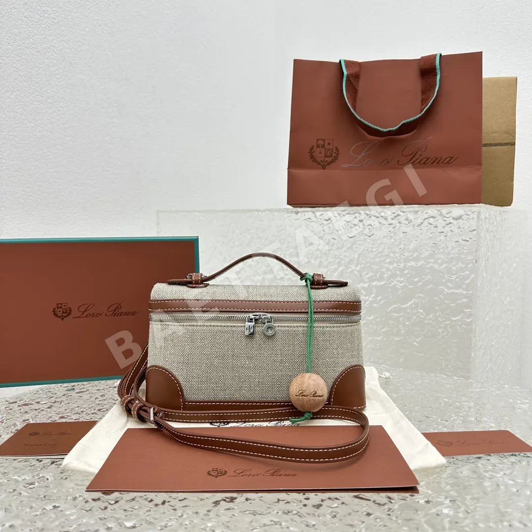 로로피아나 캔버스 레더 패치워크 숄더백 128945