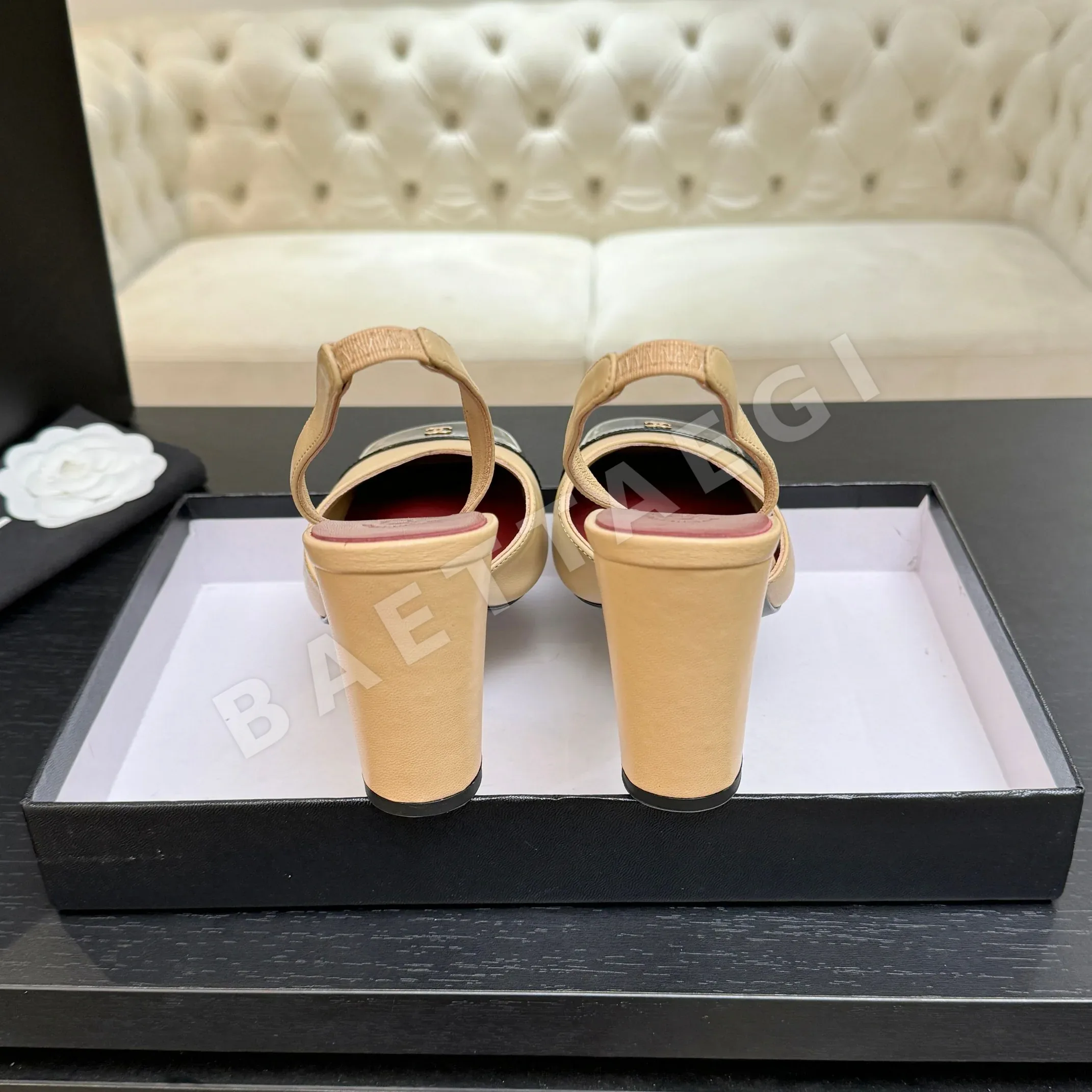 샤넬 더블 C 스티치 스퀘어 토 백리스 샌들 상세 이미지 8