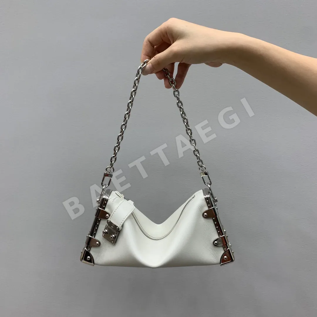 루이비통 실피 꽃봉오리 가방 M12560