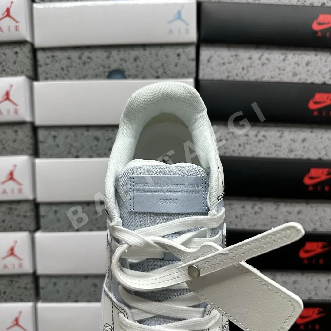 오프화이트 아웃 오브 오피스 OOO 로우 탑스 화이트 블루 202484 Off White Out Of Office OOO Low Tops 상세 이미지 5