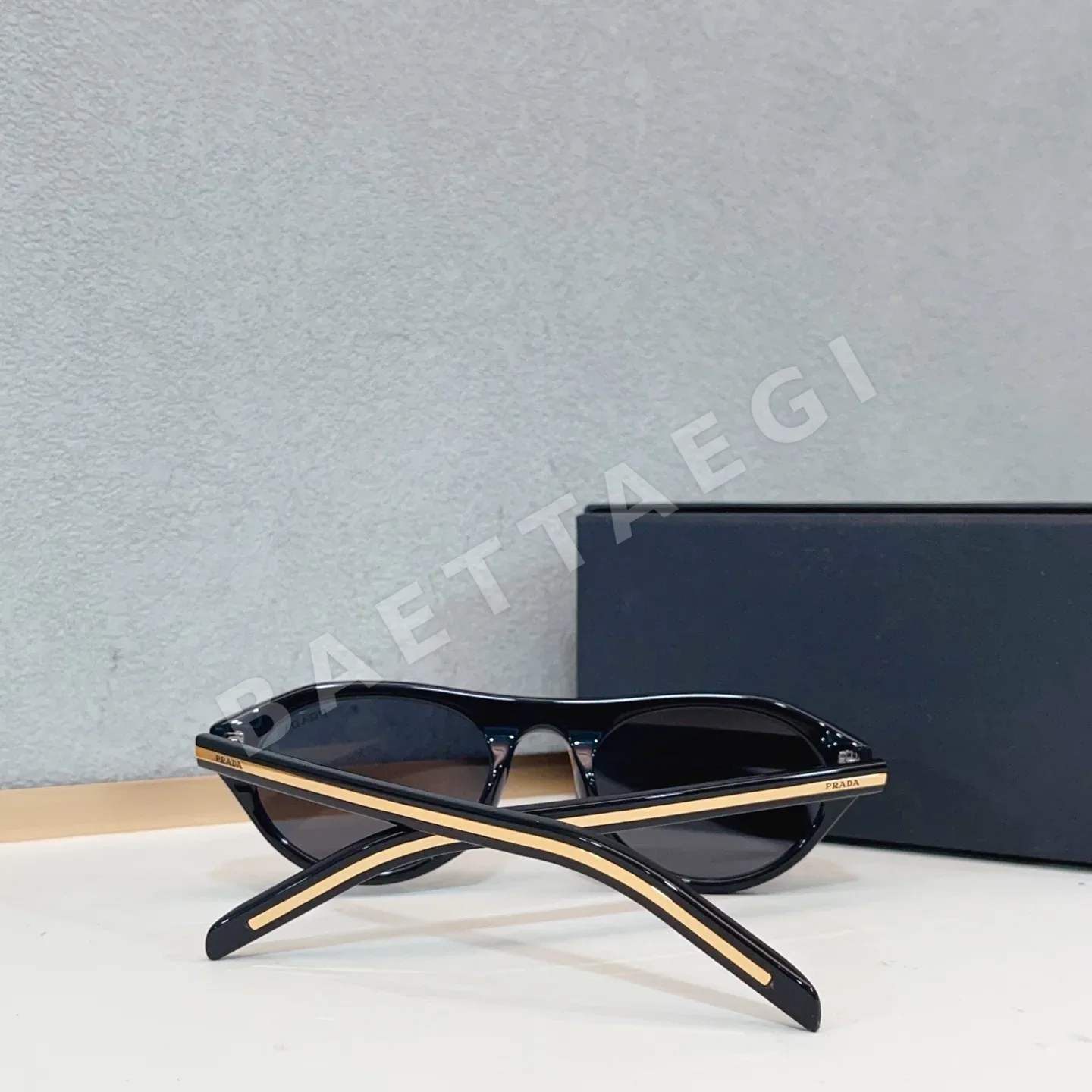 프라다 선글라스 56500 Prada Sunglasses 상세 이미지 6