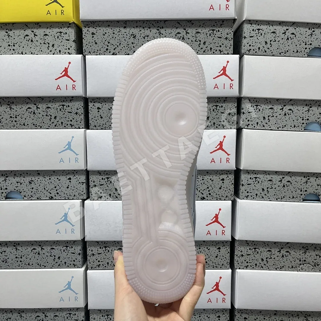 나이키 [MAX] 에어 포스 1 로우 블루 CZ8065-500 201210 Nike Air Force 1 Low Drake NOCTA 상세 이미지 3