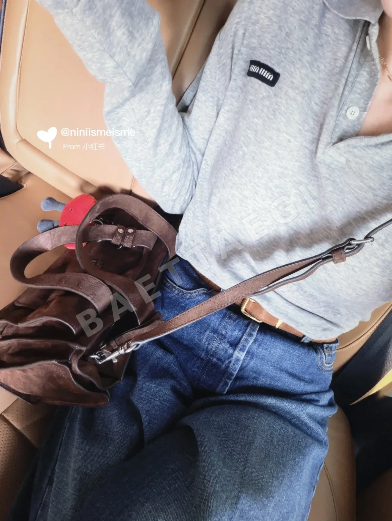미우미우 크롭 폴로 긴팔 셔츠 상세 이미지 8