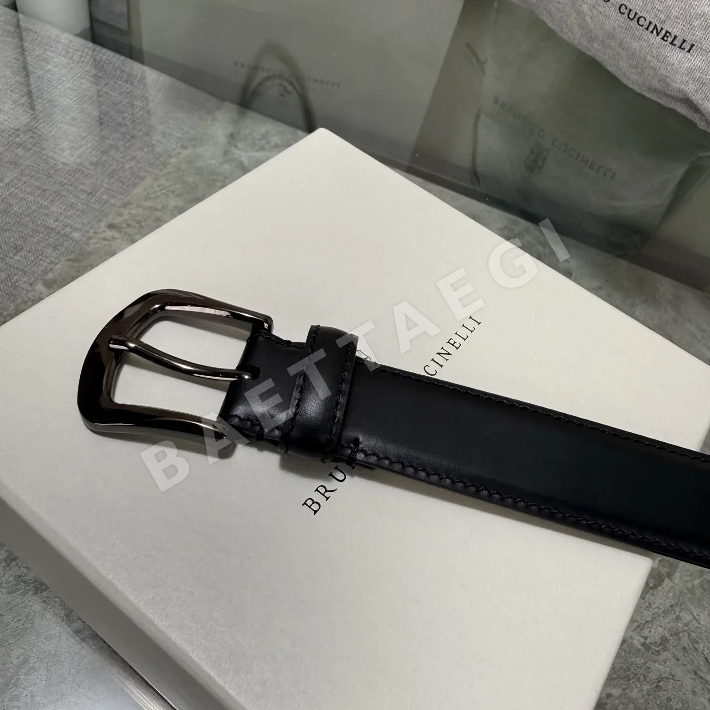 브루넬로쿠치넬리 와이드 남성 가죽 벨트 상세 이미지 8