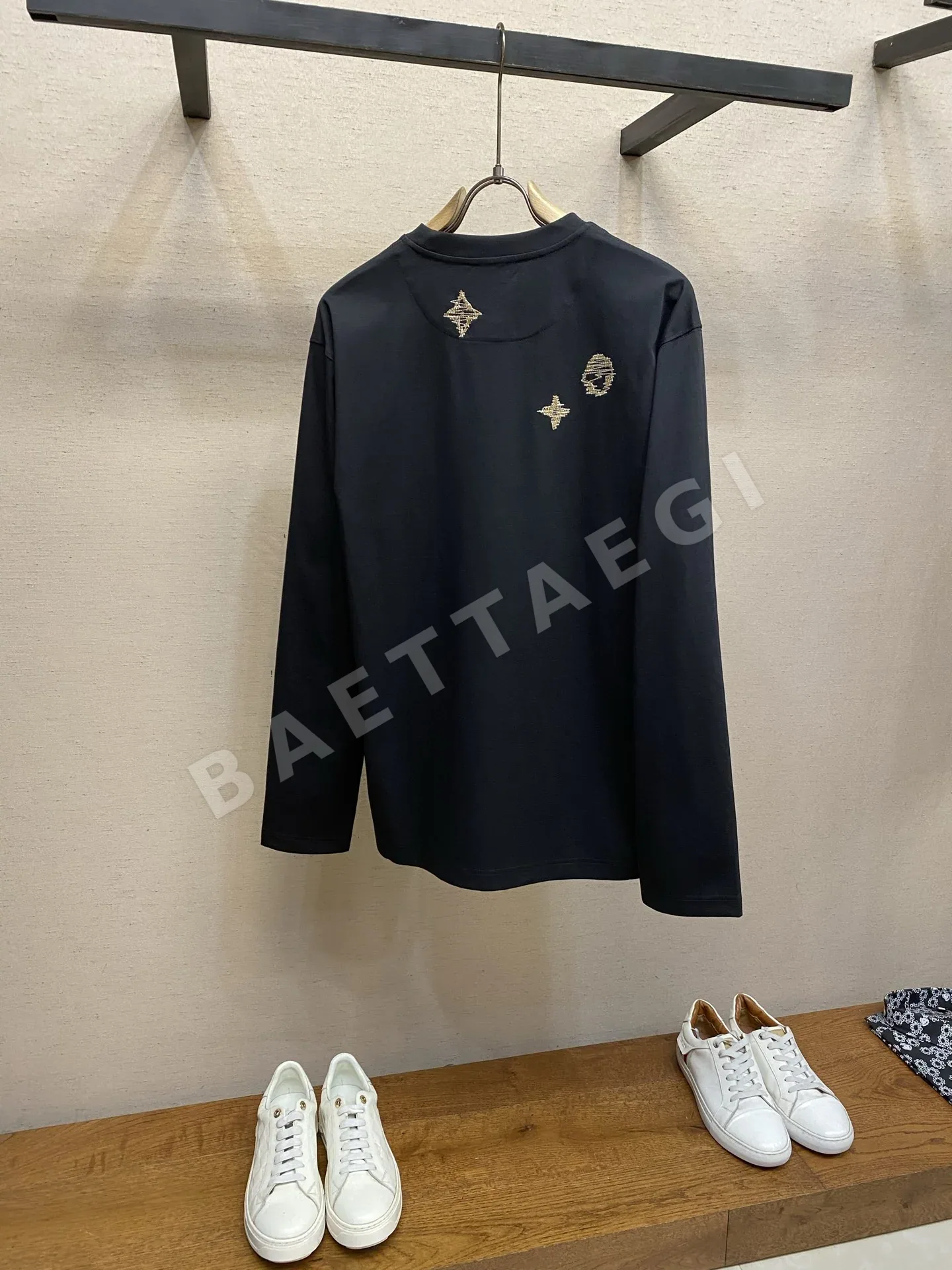 루이비통 라운드넥 긴팔 셔츠 상세 이미지 2
