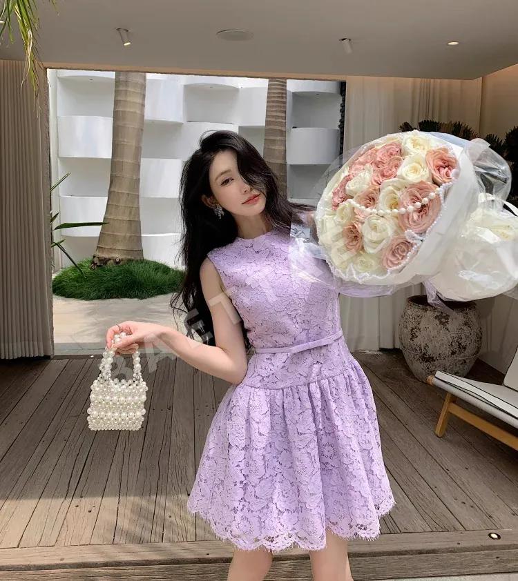 셀프포트레이트 라일락 퍼플 레이스 민소매 원피스 45822