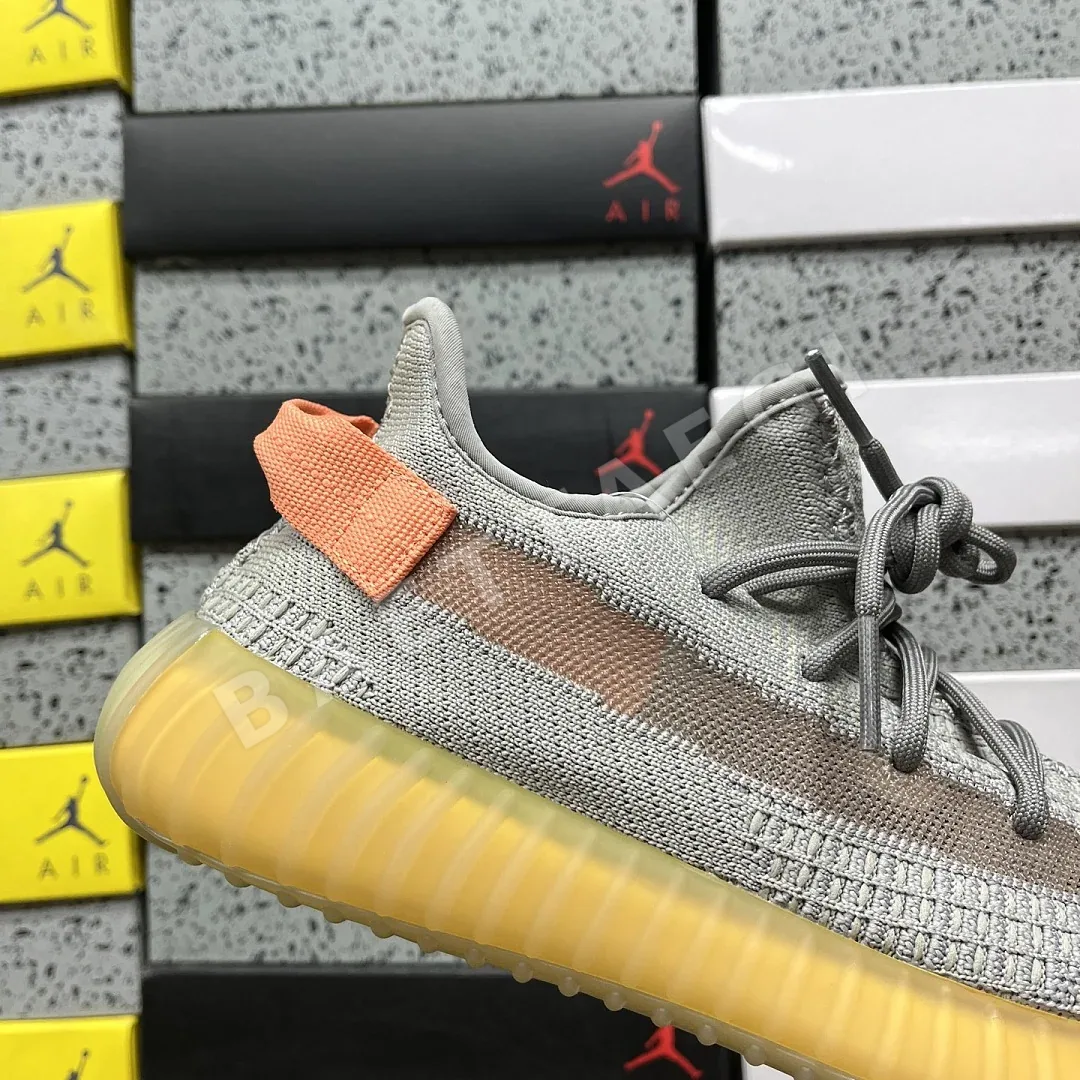 아디다스 [XQ] 이지 부스트 350 V2 EG7492 200778 Adidas Yeezy Boost 350 V2 True Form 상세 이미지 3