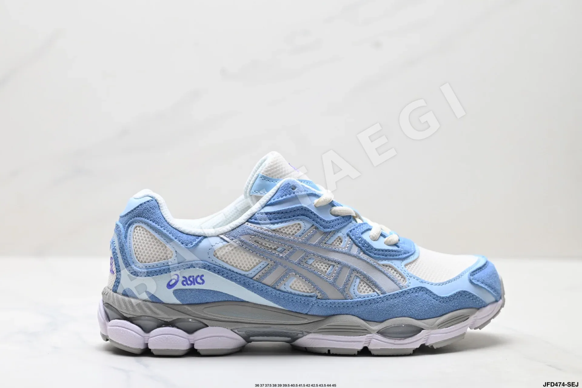 아식스 GEL-NYC 러닝화 105824