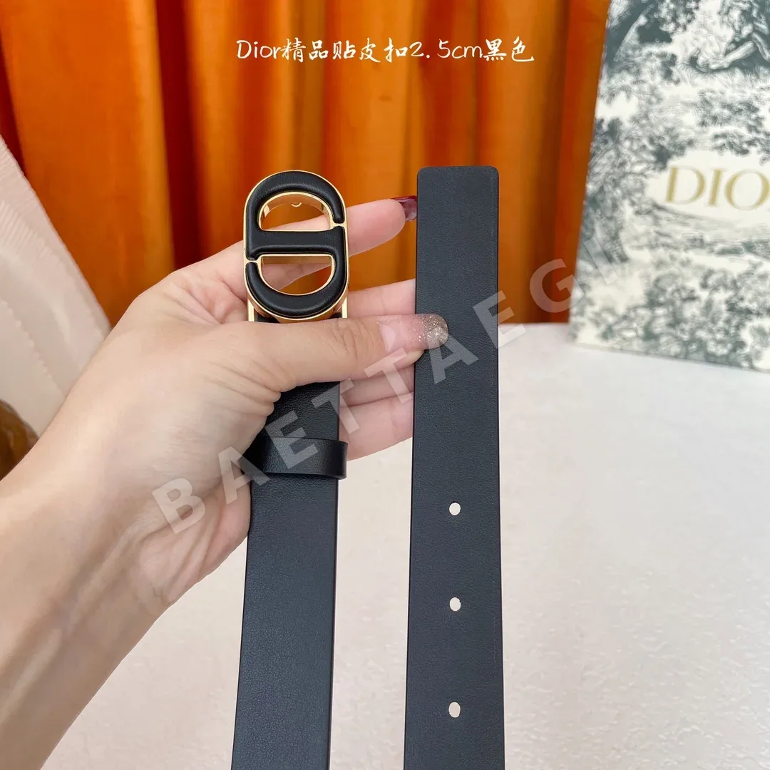 디올 송아지가죽 CD 버클 벨트 상세 이미지 4