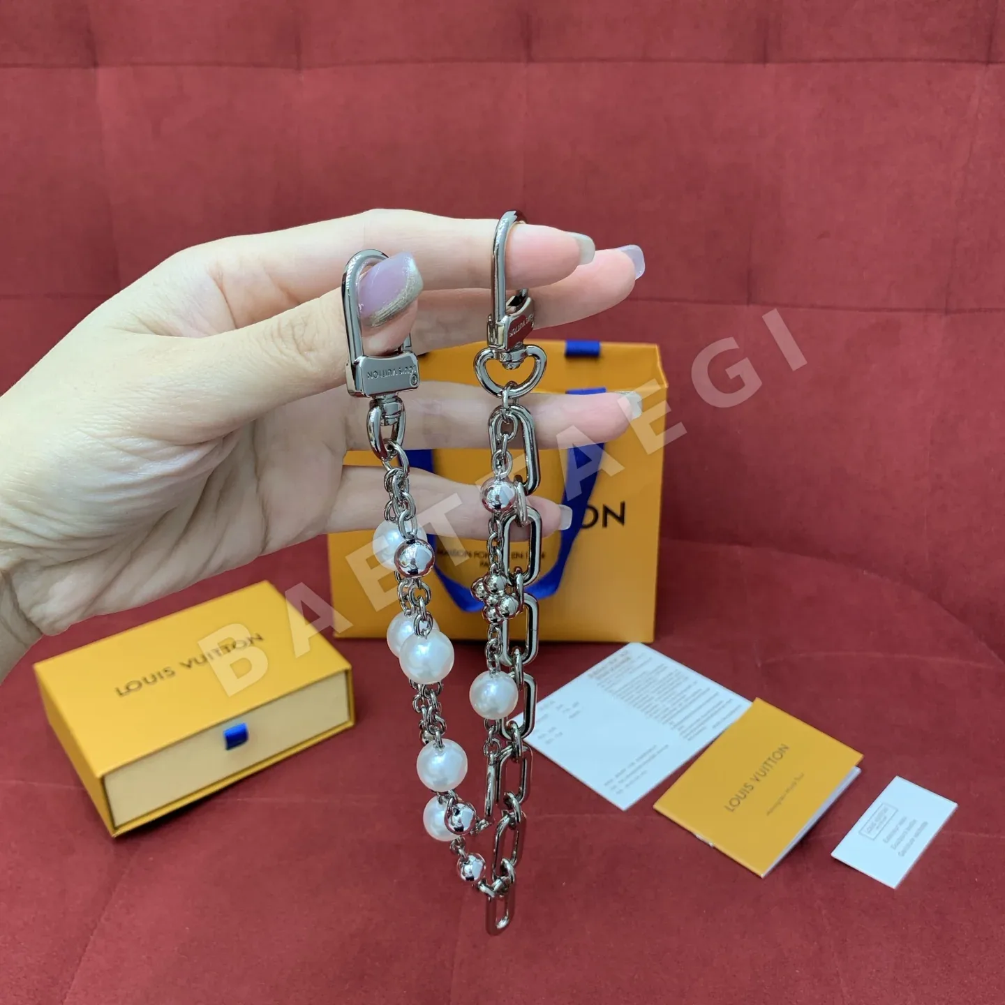 루이비통 진주 은장 키링 M02758 상세 이미지 2