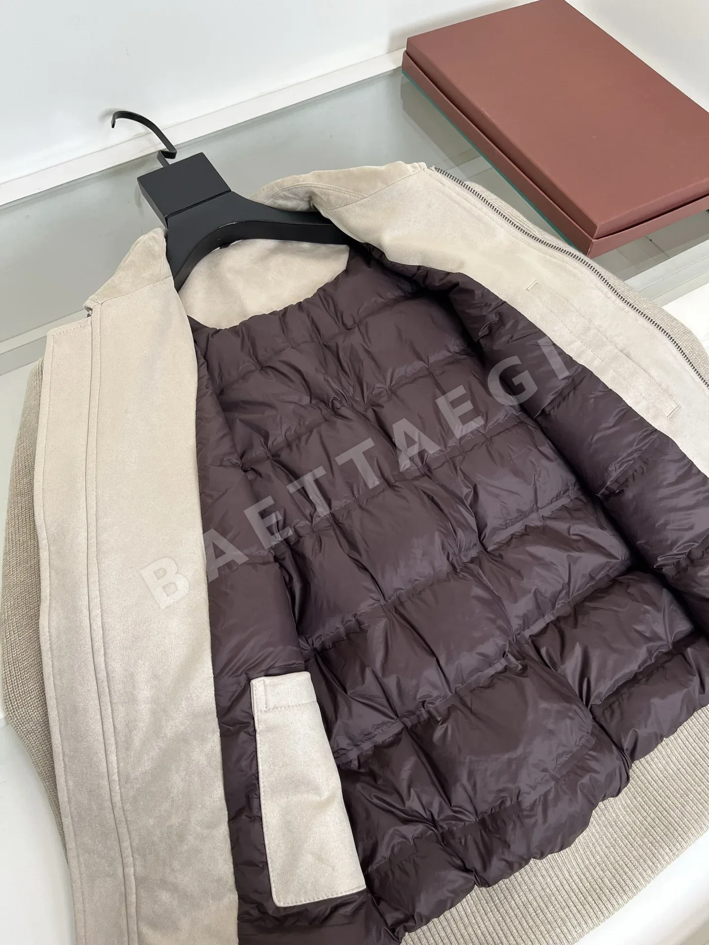 브리오니 스탠드업 니트 다운 자켓 상세 이미지 8