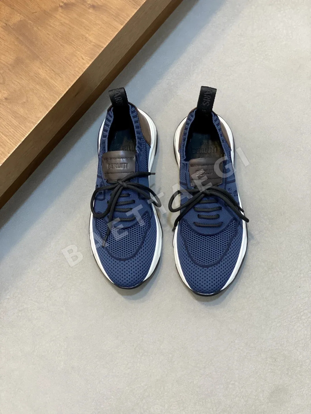 벨루티 섀도우 남성 스니커즈 104481