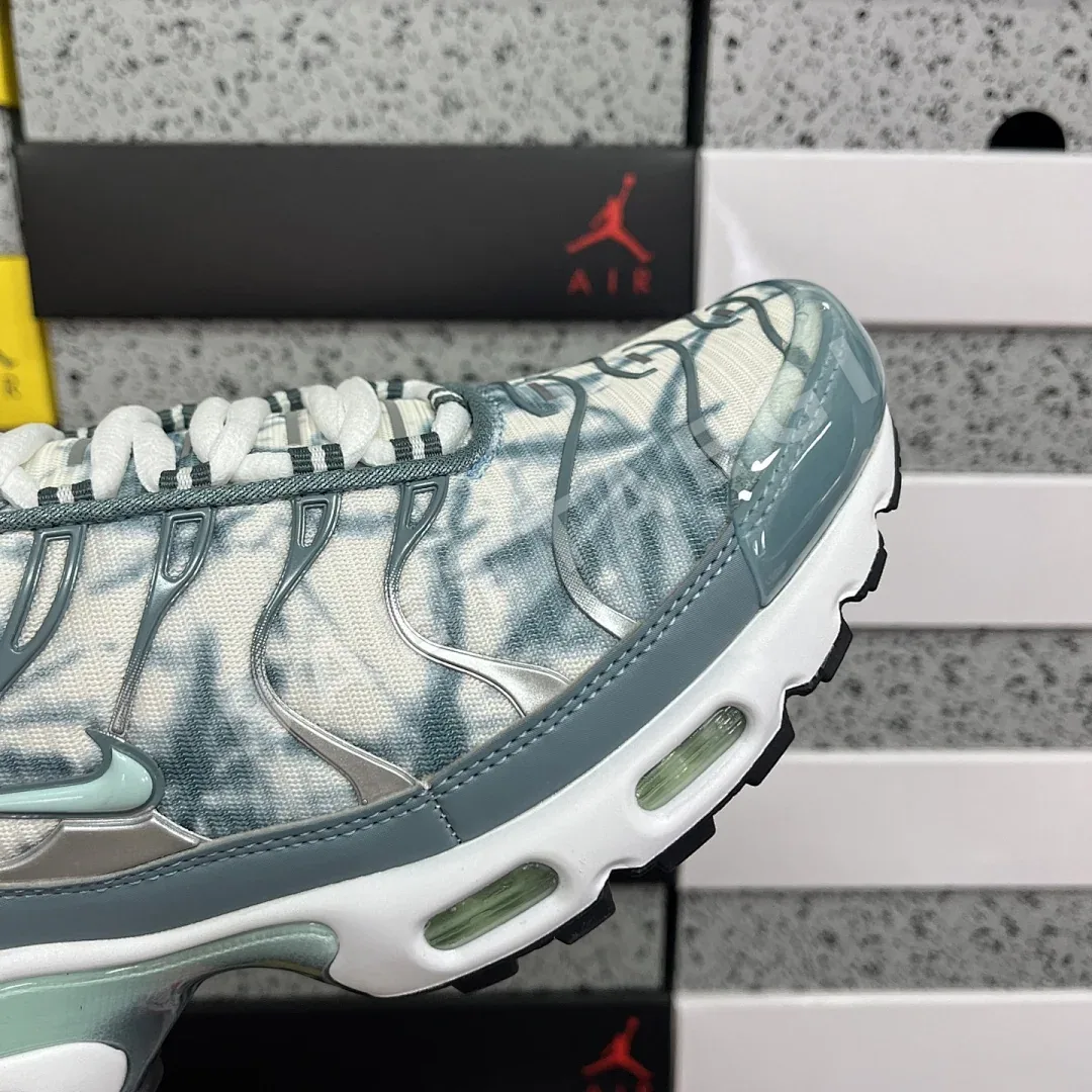 나이키 [DF] 에어 맥스 플러스 블루 화이트 FV0394-300 201073 Nike Air Max Plus Origins Waterway 상세 이미지 7