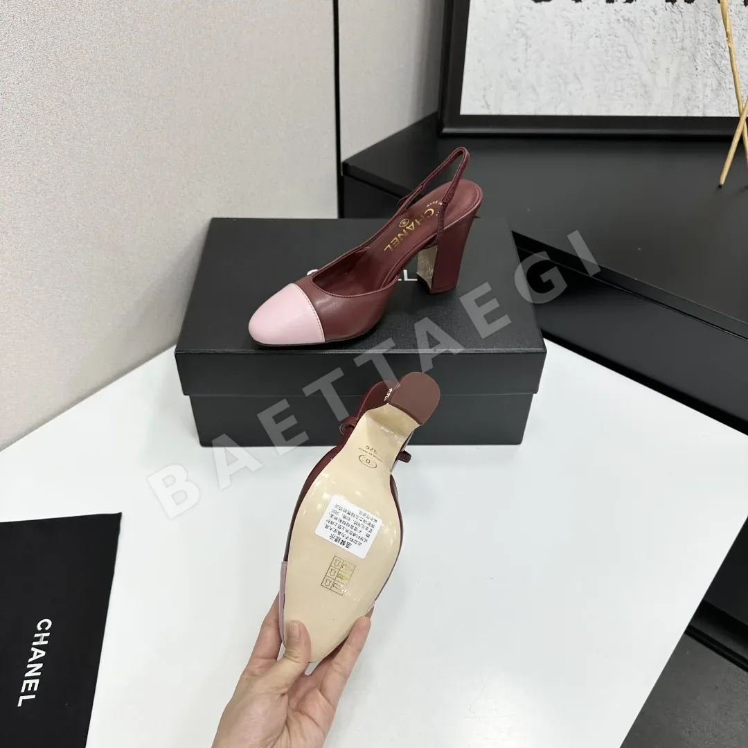 샤넬 클래식 투톤 오픈토 슬링백 샌들 상세 이미지 4