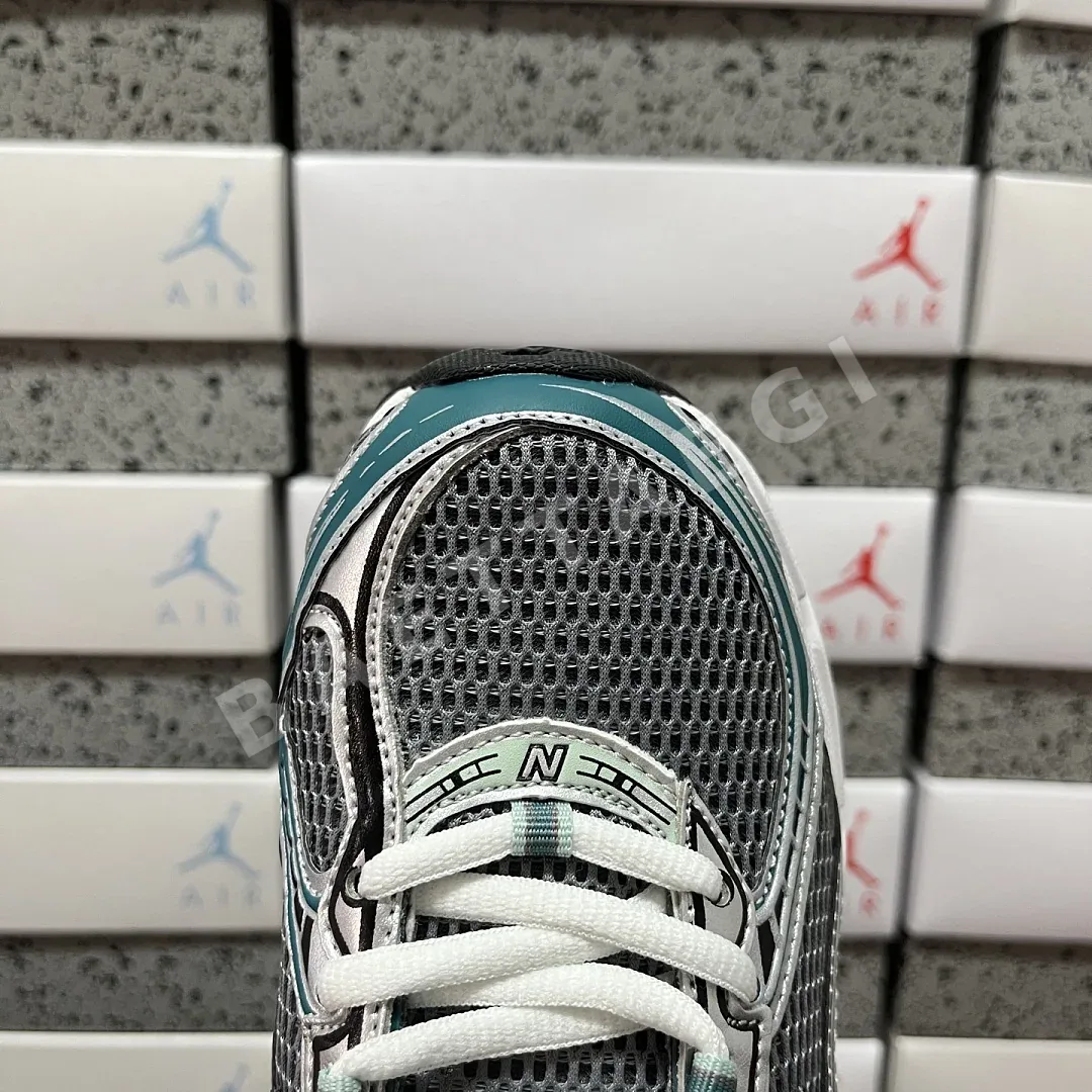 뉴발란스 [XY] 740v2 U740NC2 202052 New Balance 740v2 Silver Metallic New Spruce 상세 이미지 8