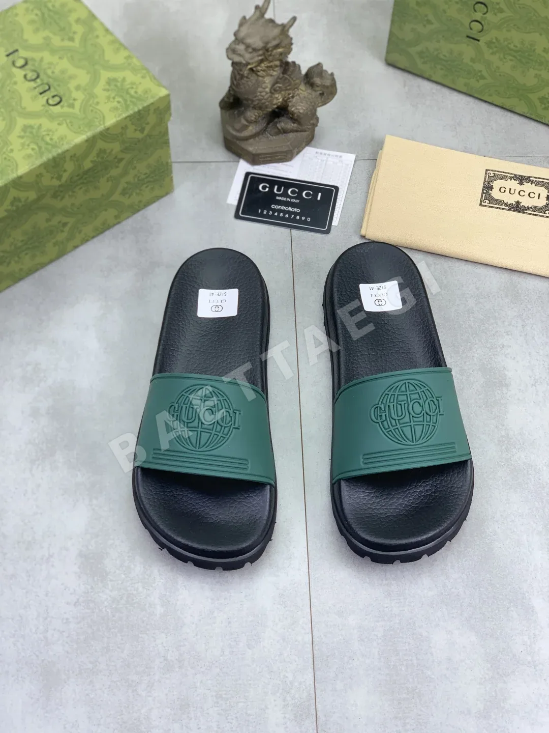 구찌 뱀띠 캐주얼 슬리퍼 상세 이미지 2