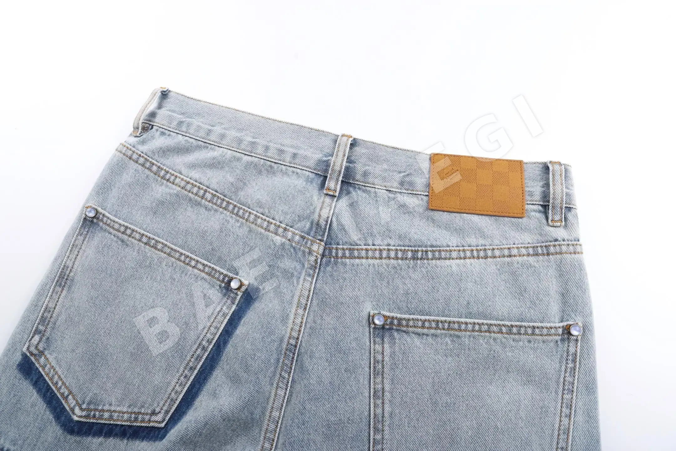 루이비통 패치워크 데님 바지 상세 이미지 5