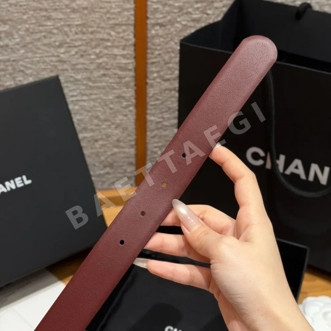 샤넬 리버시블 카프스킨 버클 벨트 상세 이미지 6