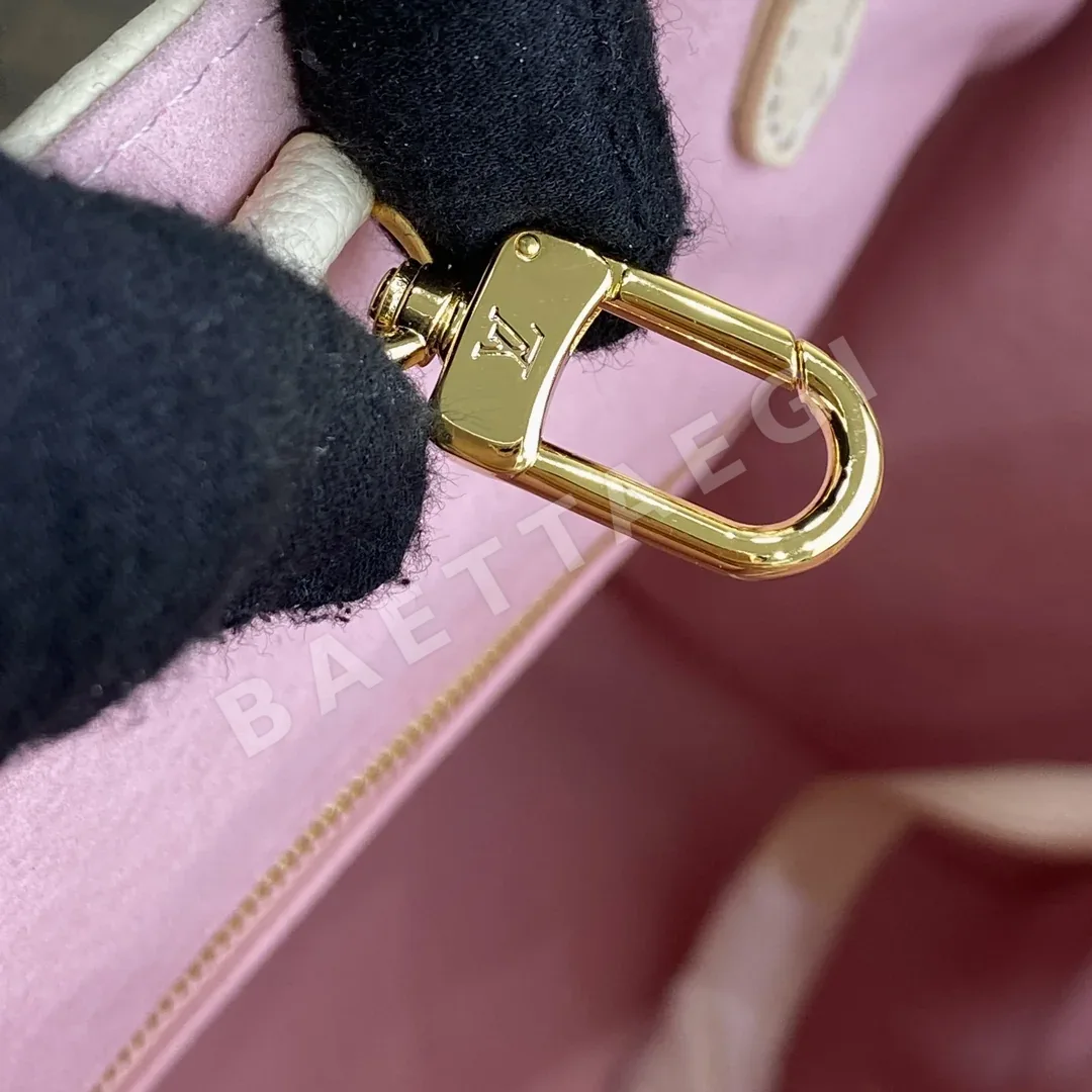 루이비통 LV x YK 온더고 MM 화이트 플라워 마르케트리 M46416 상세 이미지 7