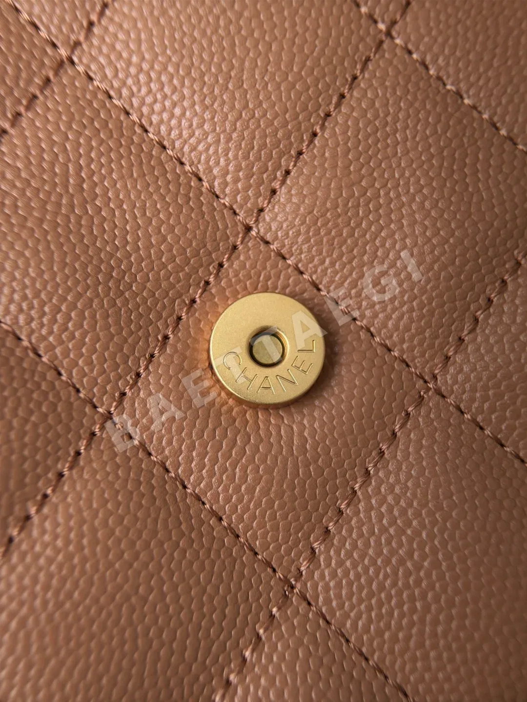 샤넬 25A 호보백 카라멜 25백 상세 이미지 5