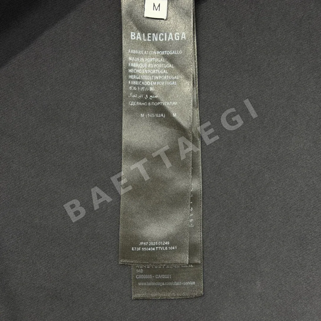 발렌시아가 워시 블랙 무지 면 긴팔 티셔츠 상세 이미지 9