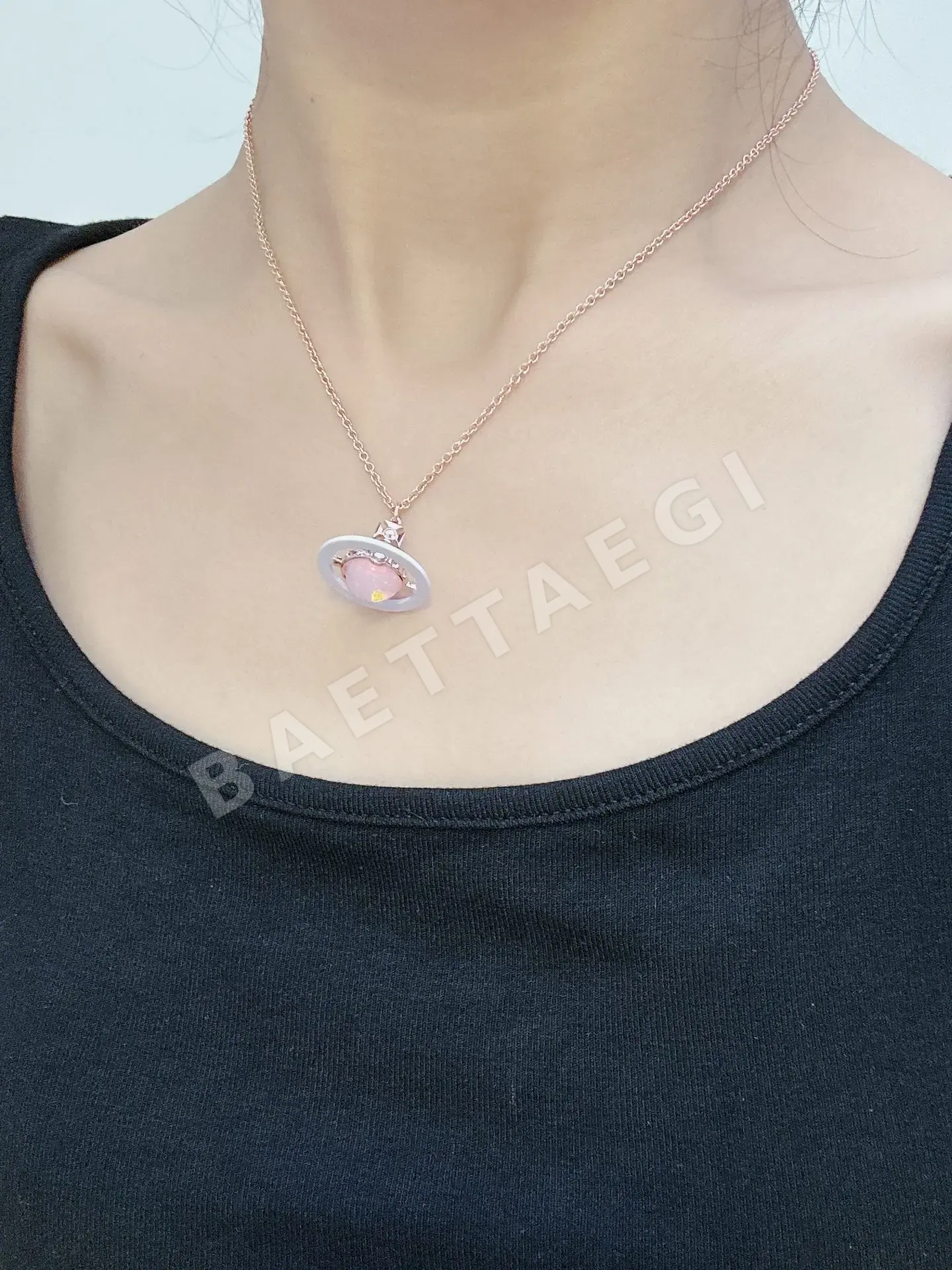 비비안웨스트우드 베이비 해피 플래닛 큐빅 목걸이 상세 이미지 1