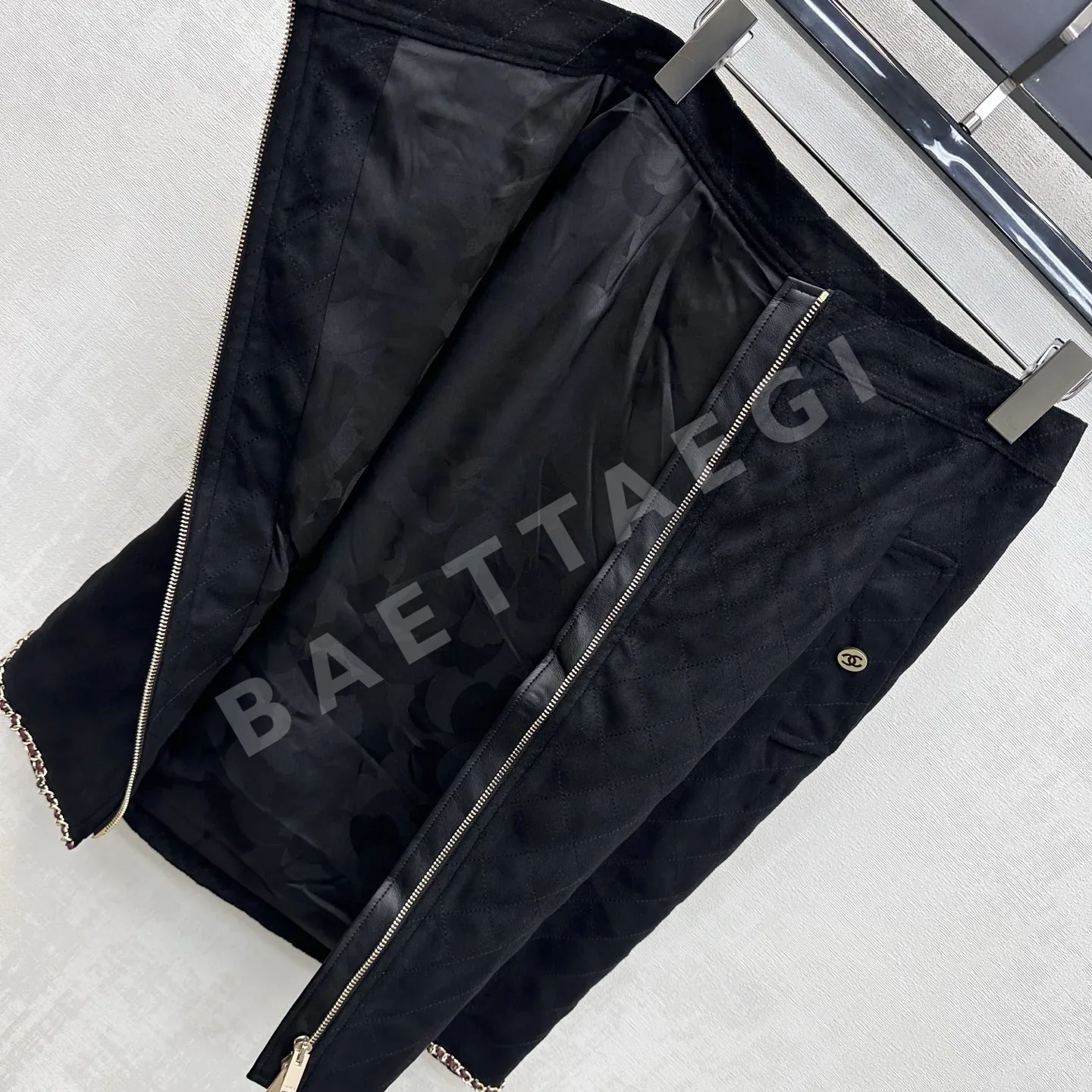 샤넬 스웨이드 퀼팅 여성 스커트 상세 이미지 5