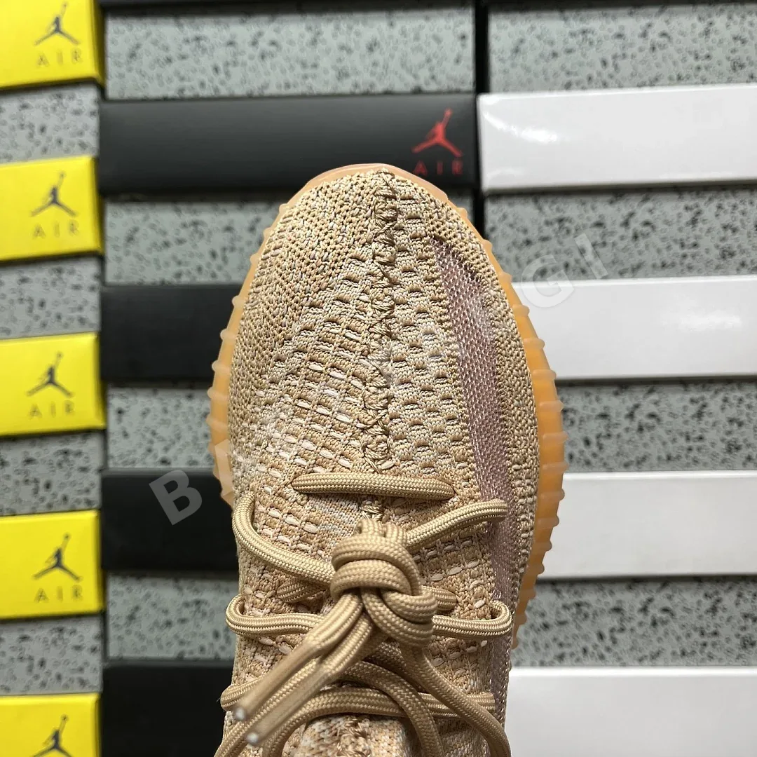 아디다스 [XQ] 이지 부스트 350 V2 EG7490 200779 Adidas Yeezy Boost 350 V2 Clay 상세 이미지 5