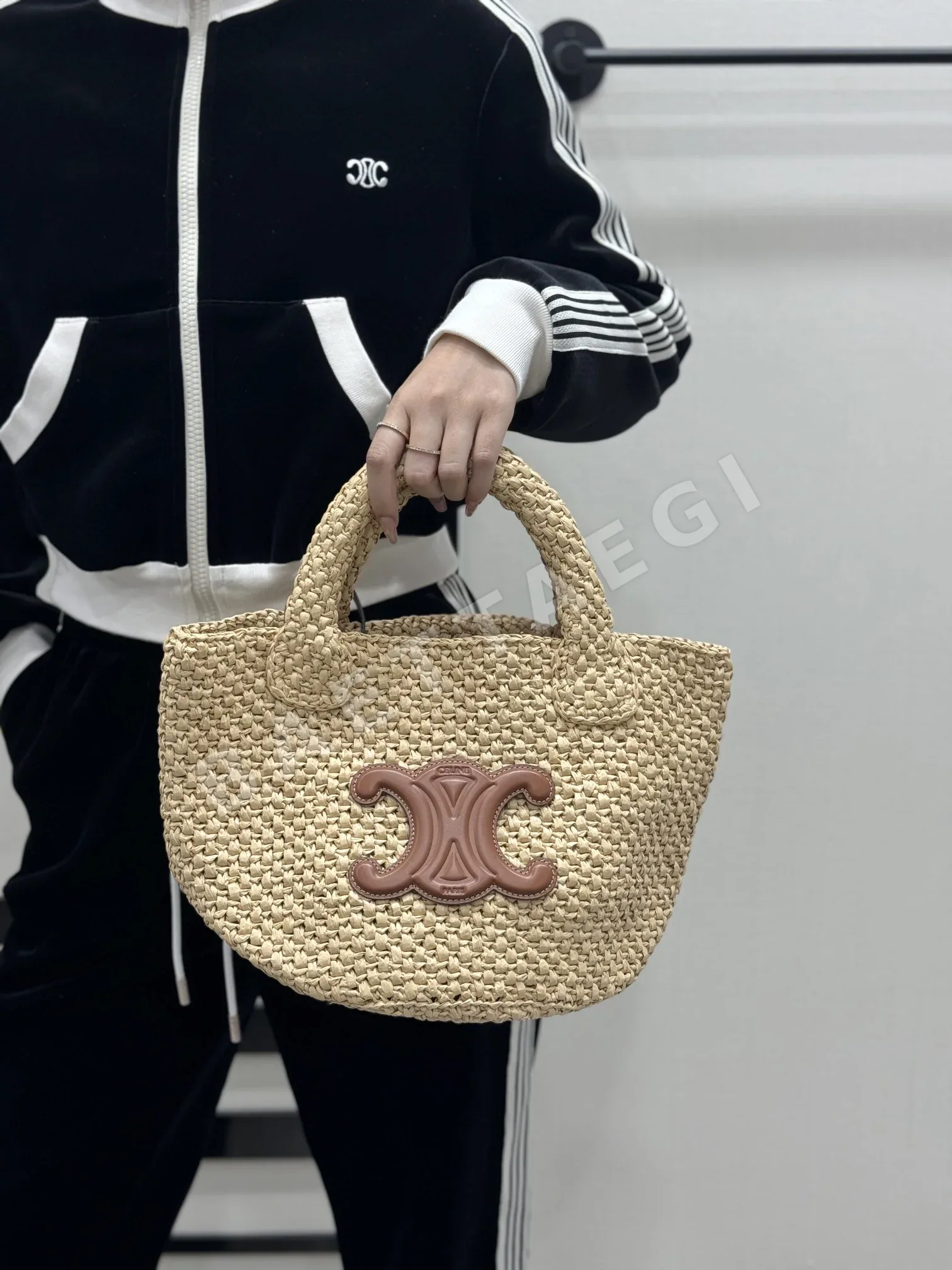 셀린느 가방 86356