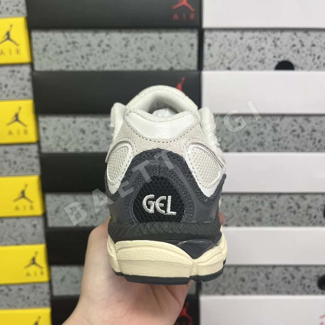 아식스 [M] 젤 NYC 1203A383-111 200503 Asics Gel-NYC White Smoke Grey 상세 이미지 6