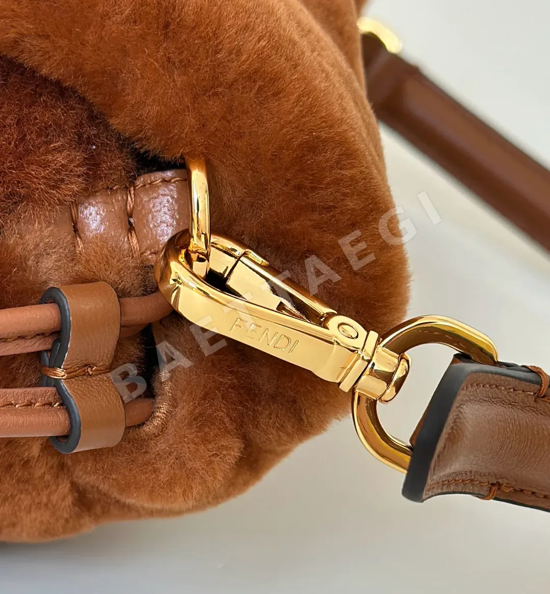 펜디 울 소재 맘마 바게트 백 가방 상세 이미지 8