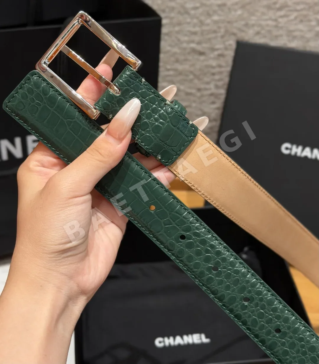 샤넬 악어무늬 가죽 벨트 30mm 상세 이미지 5