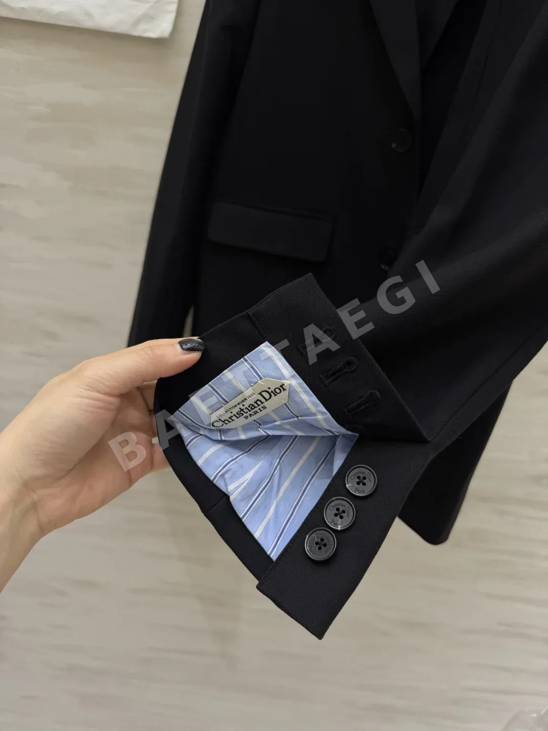 디올 클래식 블랙 여성 자켓 상세 이미지 6