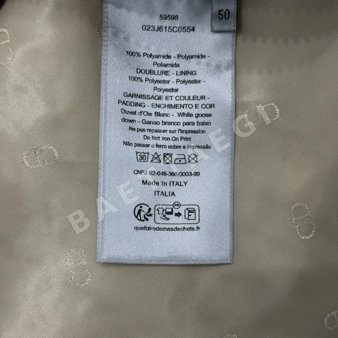 디올 CD 자수 스탠드카라 숏 패딩 재킷 상세 이미지 9