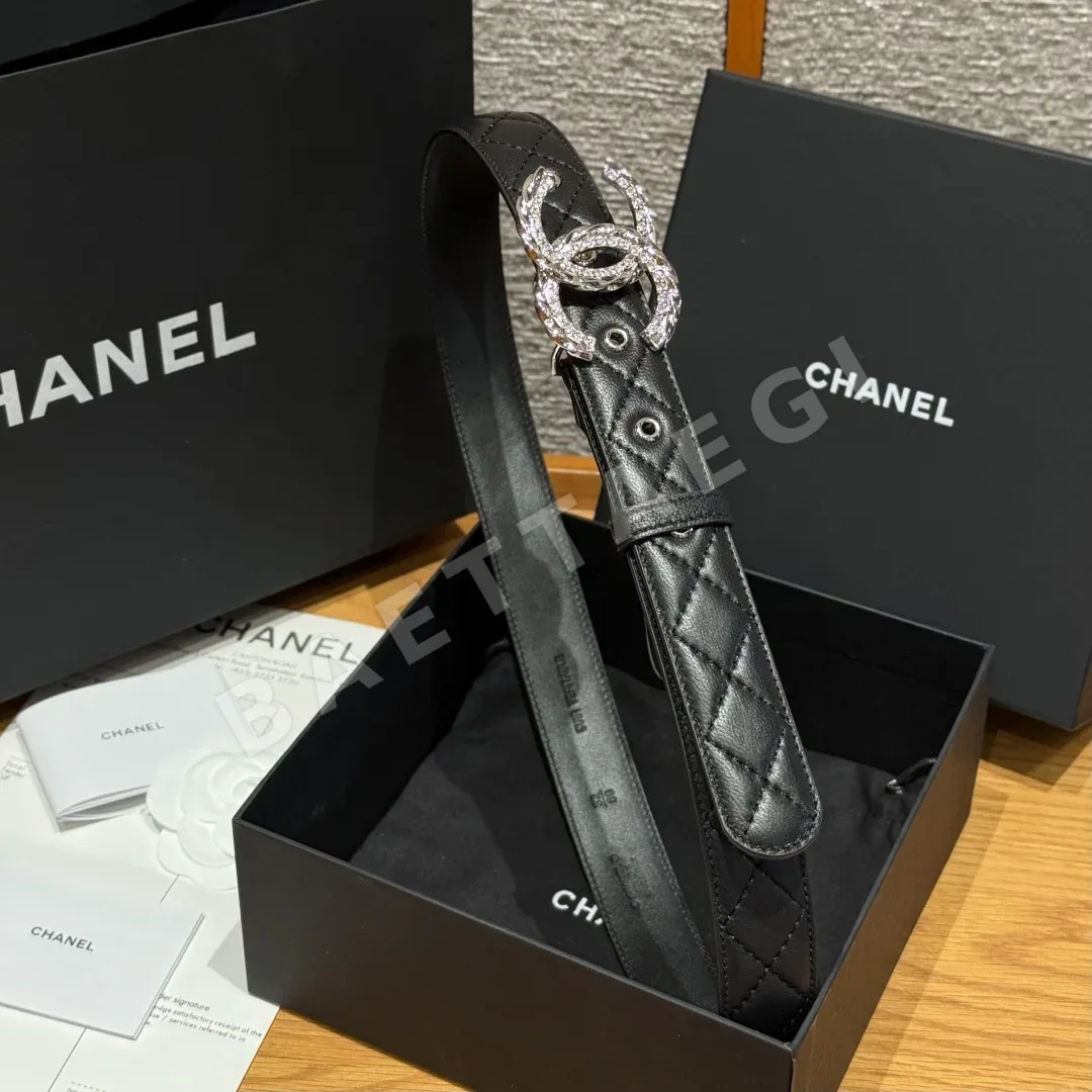 샤넬 더블 C 메탈 로고 램스킨 벨트 상세 이미지 4