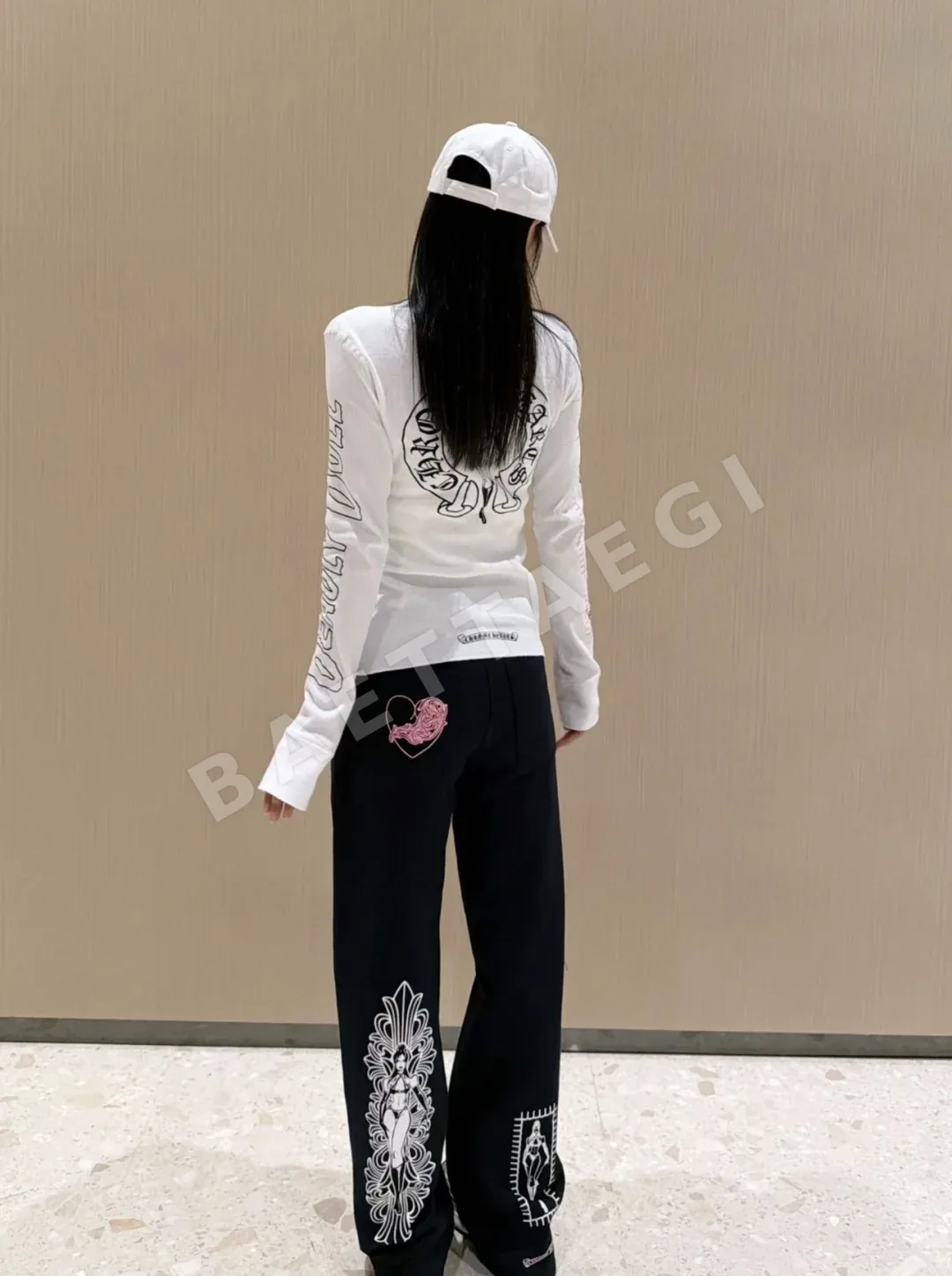 크롬하츠 여성 긴팔 티셔츠 상세 이미지 1