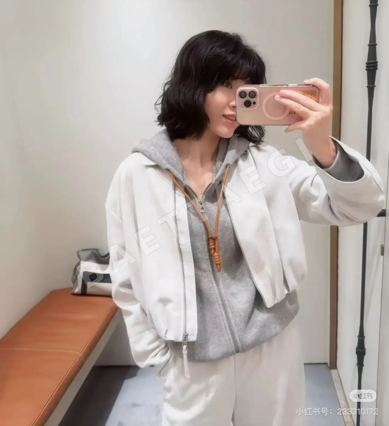 로에베 여성 자켓 상세 이미지 9