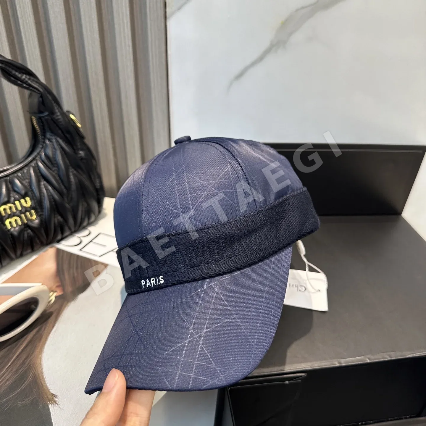 디올 직조 로고 야구모자 상세 이미지 2