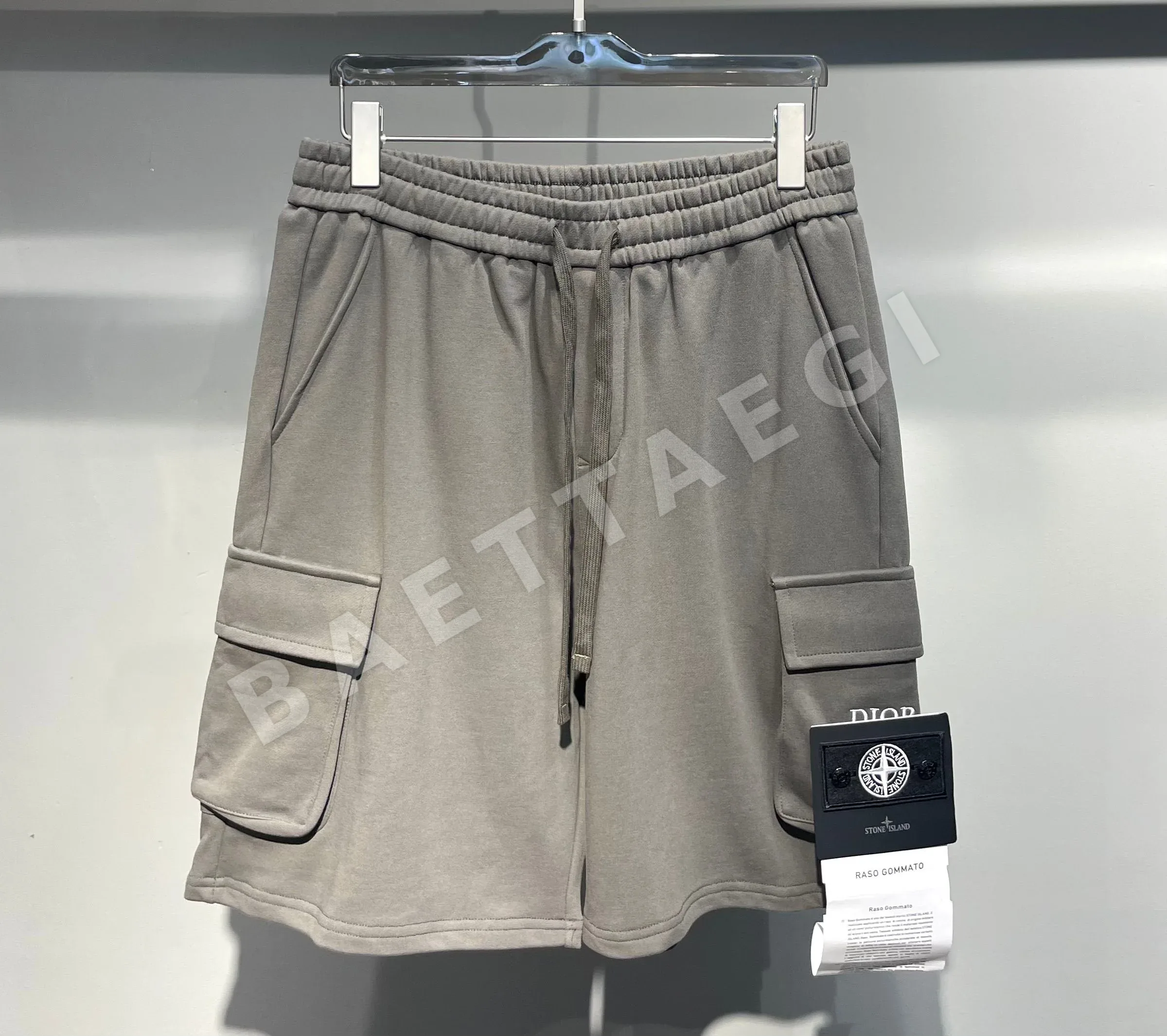 스톤아일랜드 남성 반바지 51355 Stone Island Shorts 상세 이미지 2