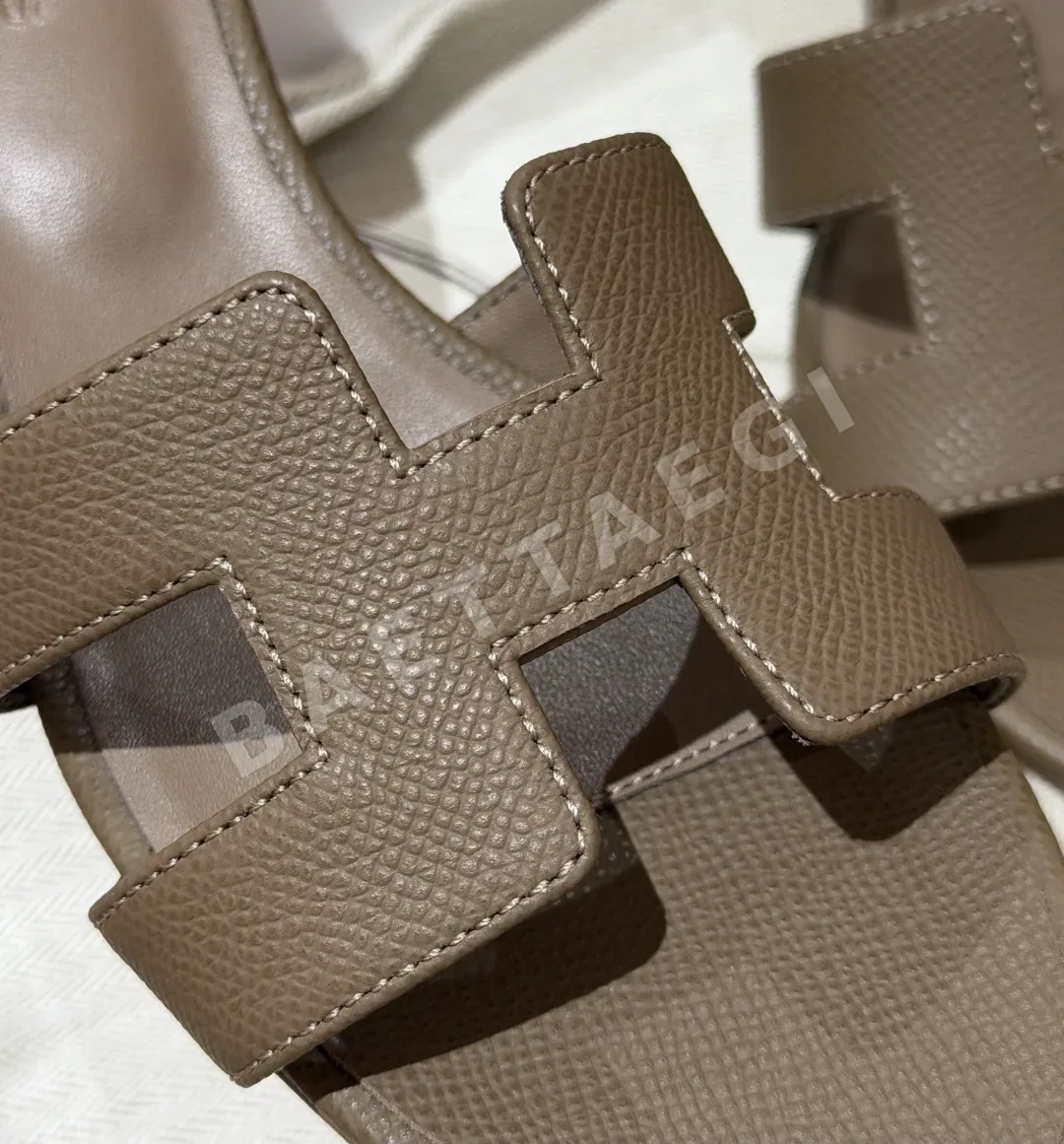 에르메스 오아시스 샌들 calfskin H 컷아웃 상세 이미지 4