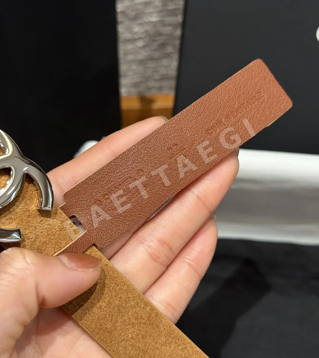 샤넬 양면 카프스킨 더블 C 벨트 상세 이미지 6
