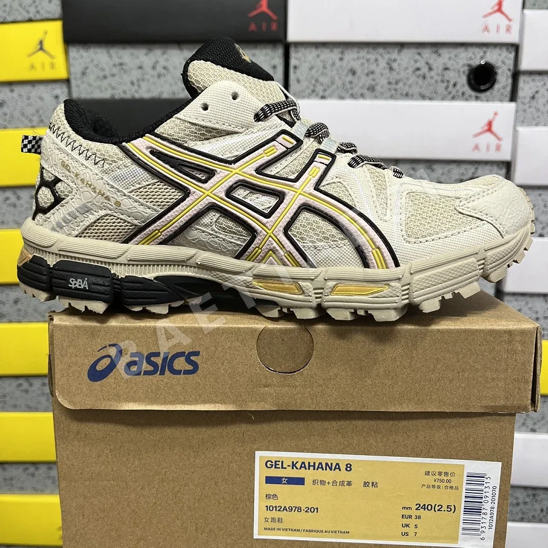 아식스 [XY] 젤 카하나 8 1012A978-201 200338 Asics Gel-Kahana 8