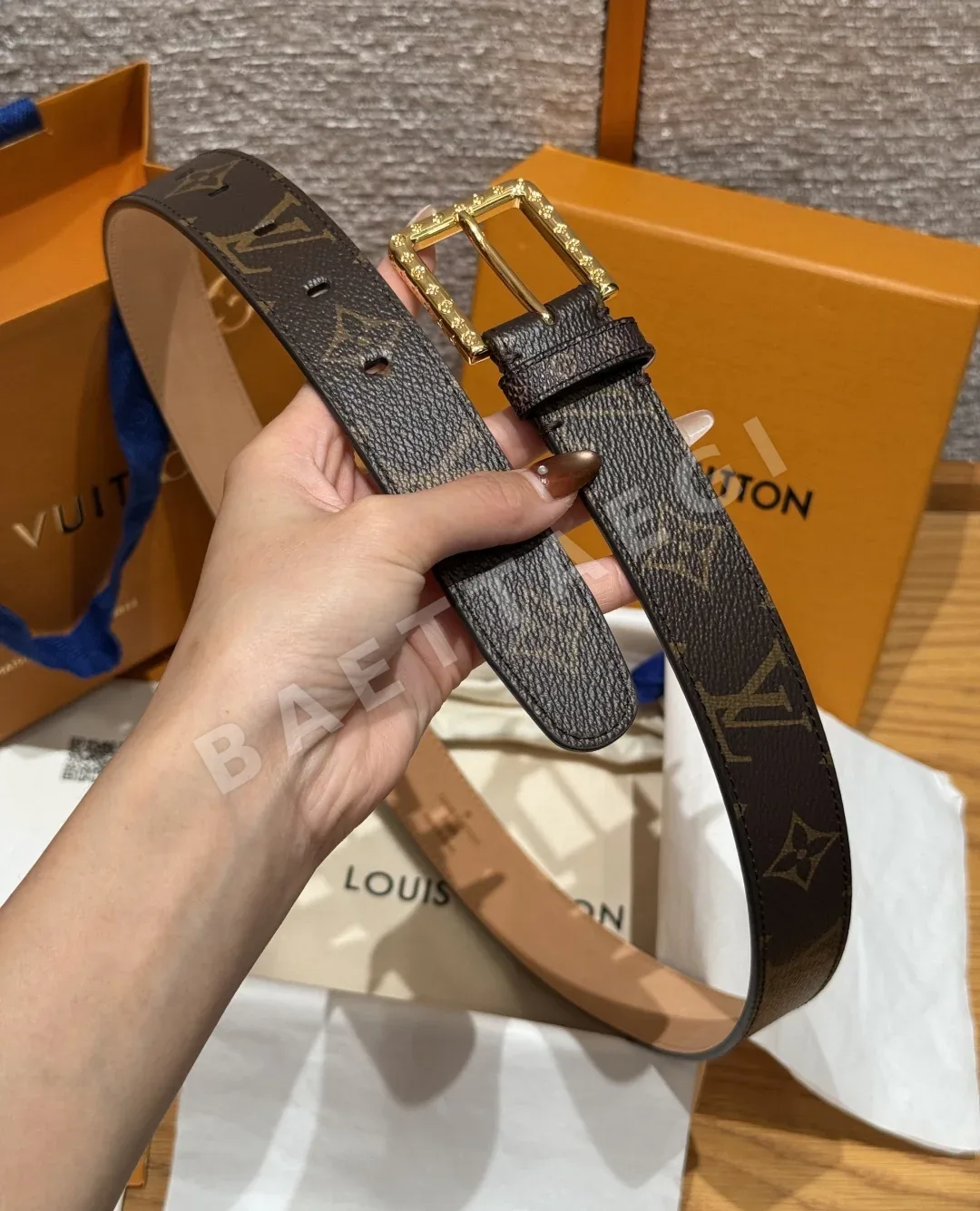 루이비통 JD350 슬림 리버시블 벨트 상세 이미지 4