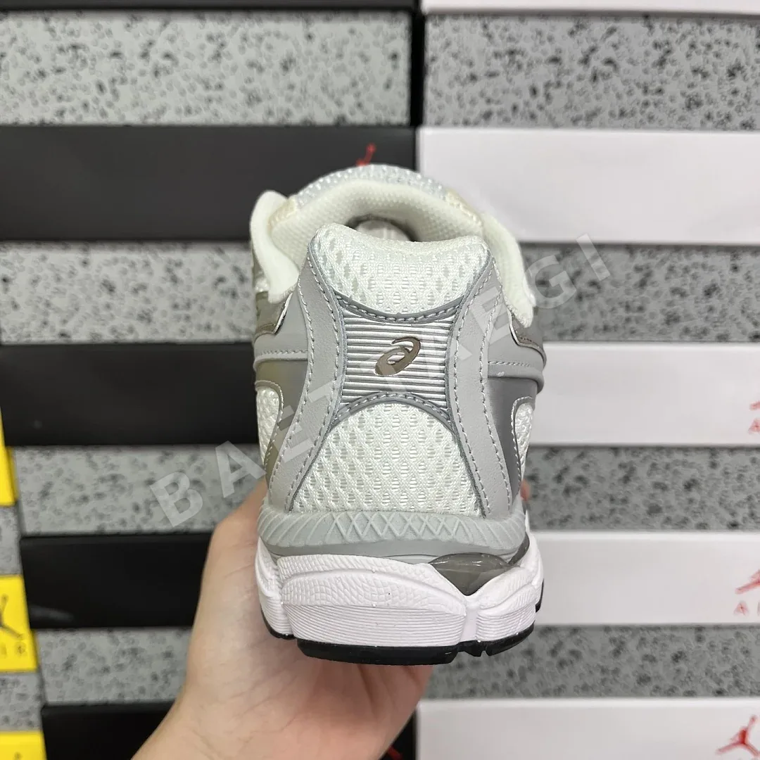아식스 [M] 젤 NYC 2055 1203A542-100 200496 Asics Gel-NYC 2055 Cream Pure Silver 상세 이미지 8