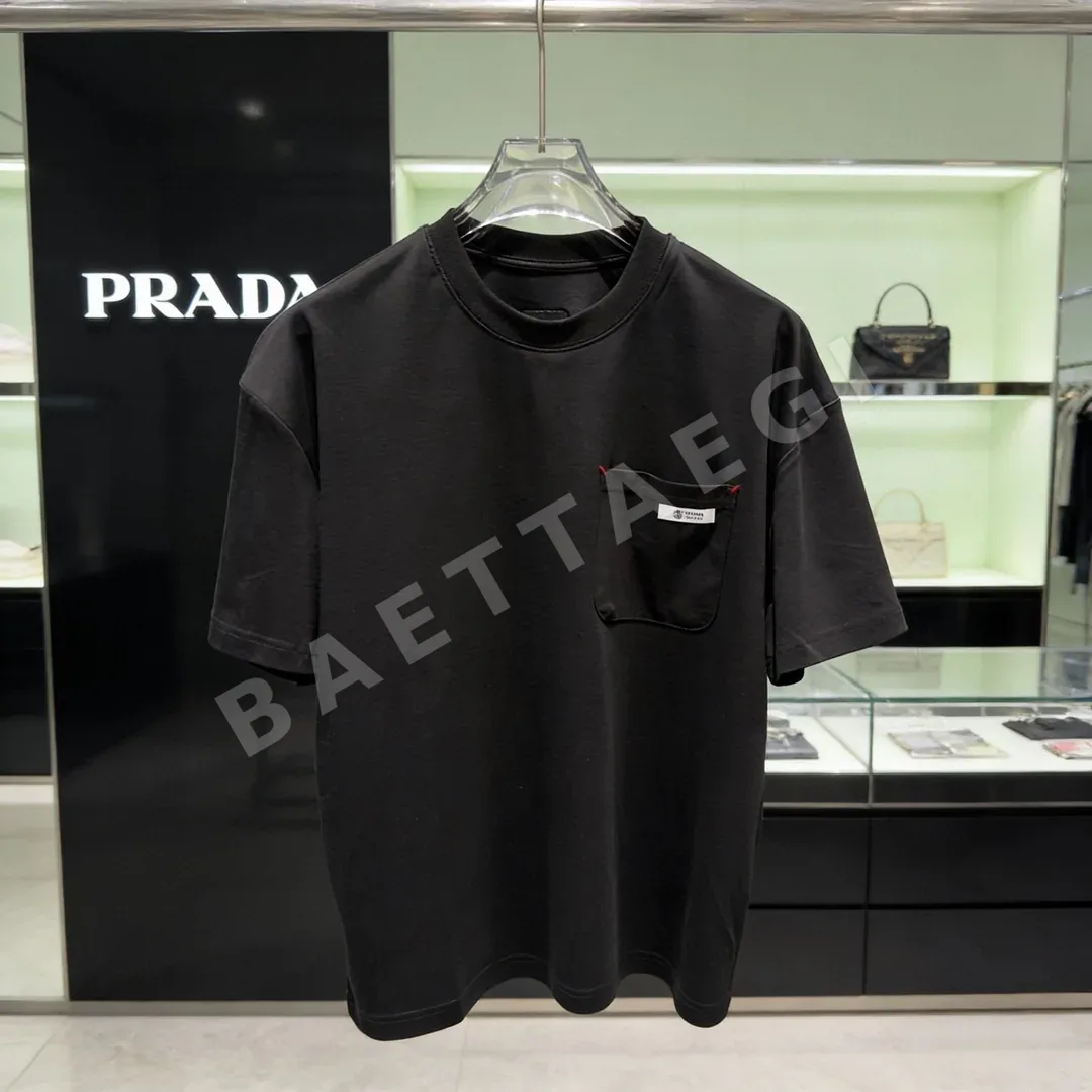 프라다 로고 오버핏 남녀공용 반팔 티셔츠 46895