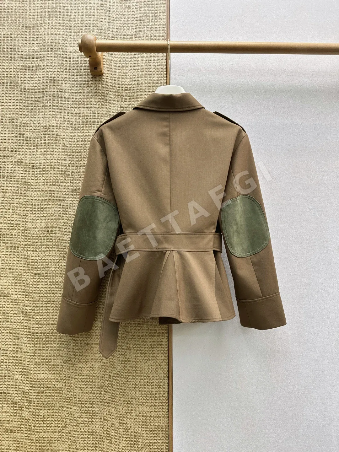 셀린느 레트로 엘보 패치 허리핏 자켓 상세 이미지 9