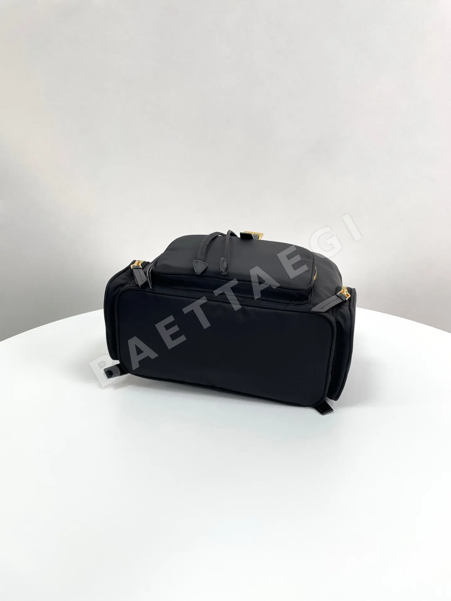 프라다 나일론 트림 숄더백 1BZ081 상세 이미지 5
