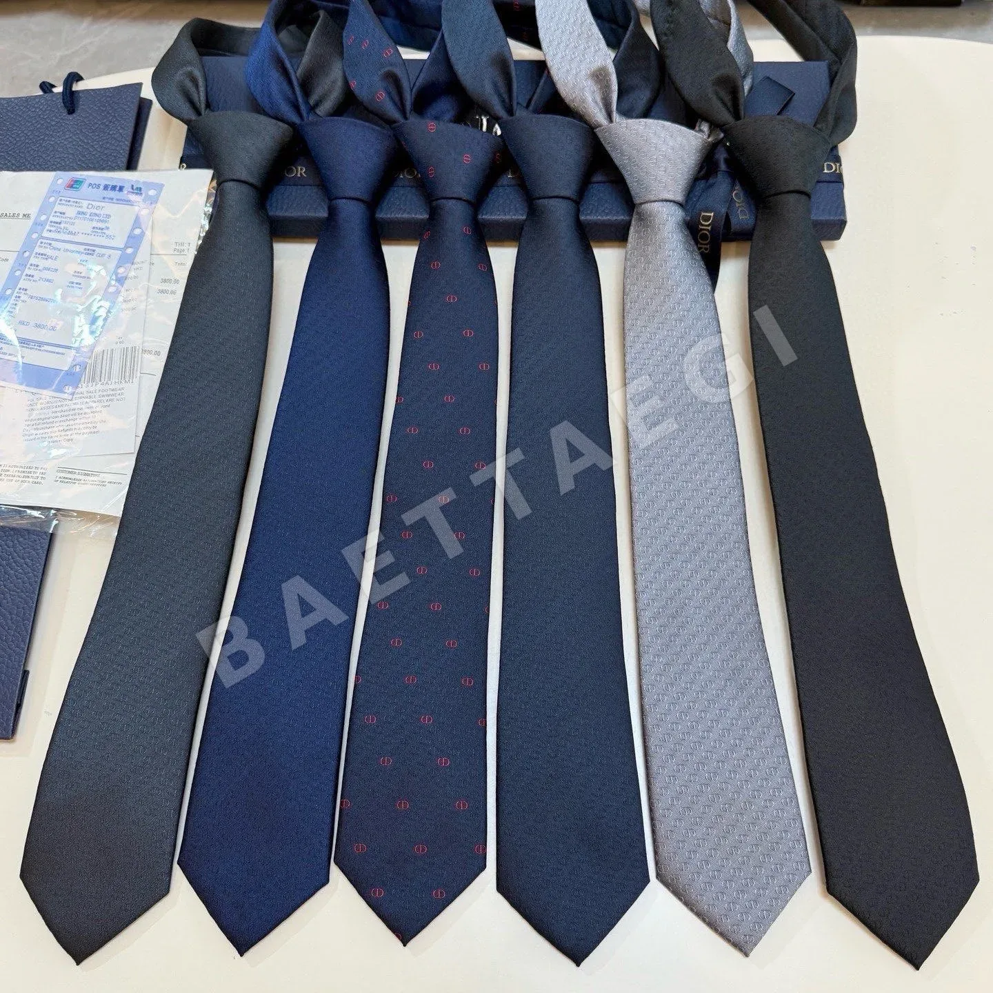디올 CD 패턴 자카드 넥타이 상세 이미지 10