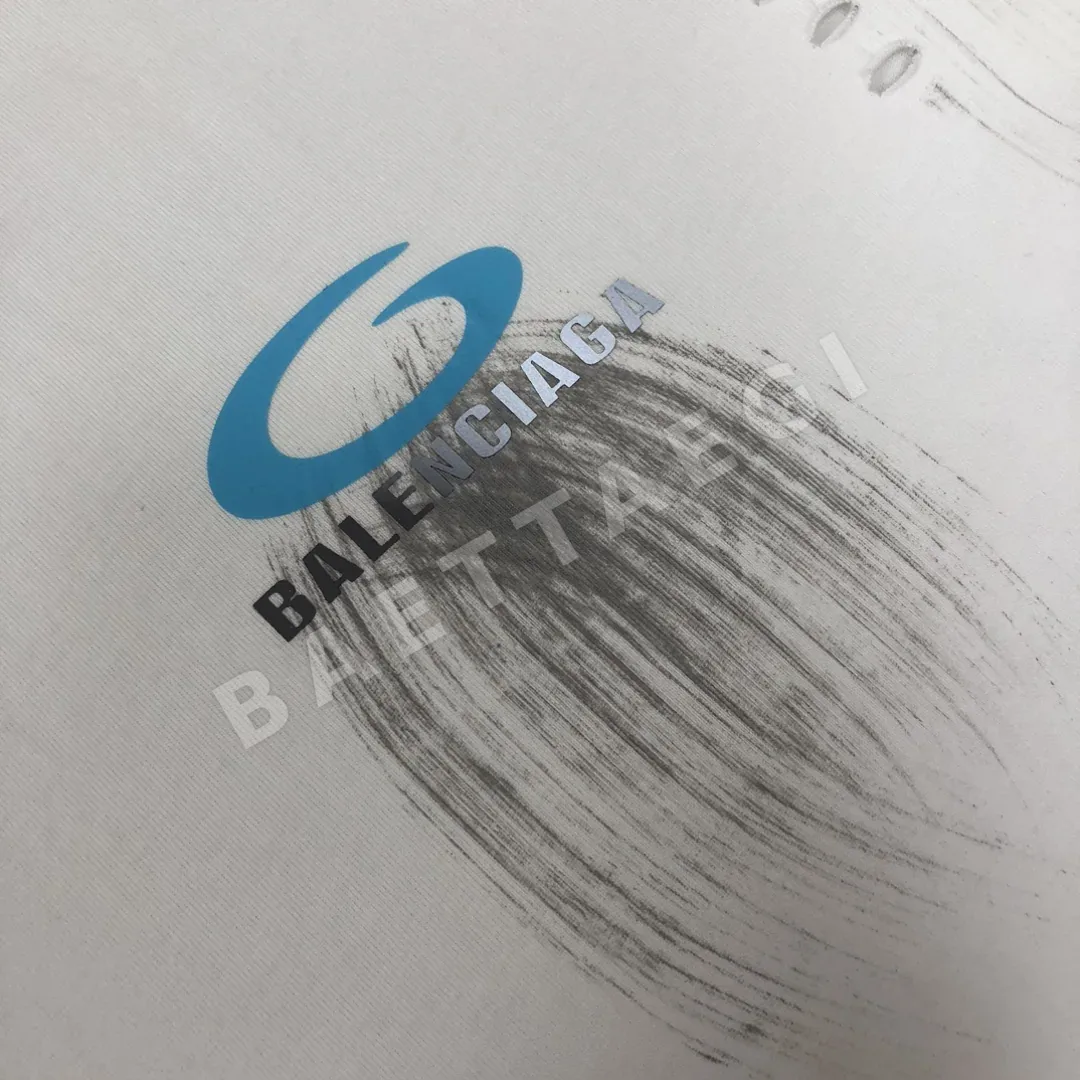 발렌시아가 워시드 크루넥 남성 반팔 티셔츠 상세 이미지 5