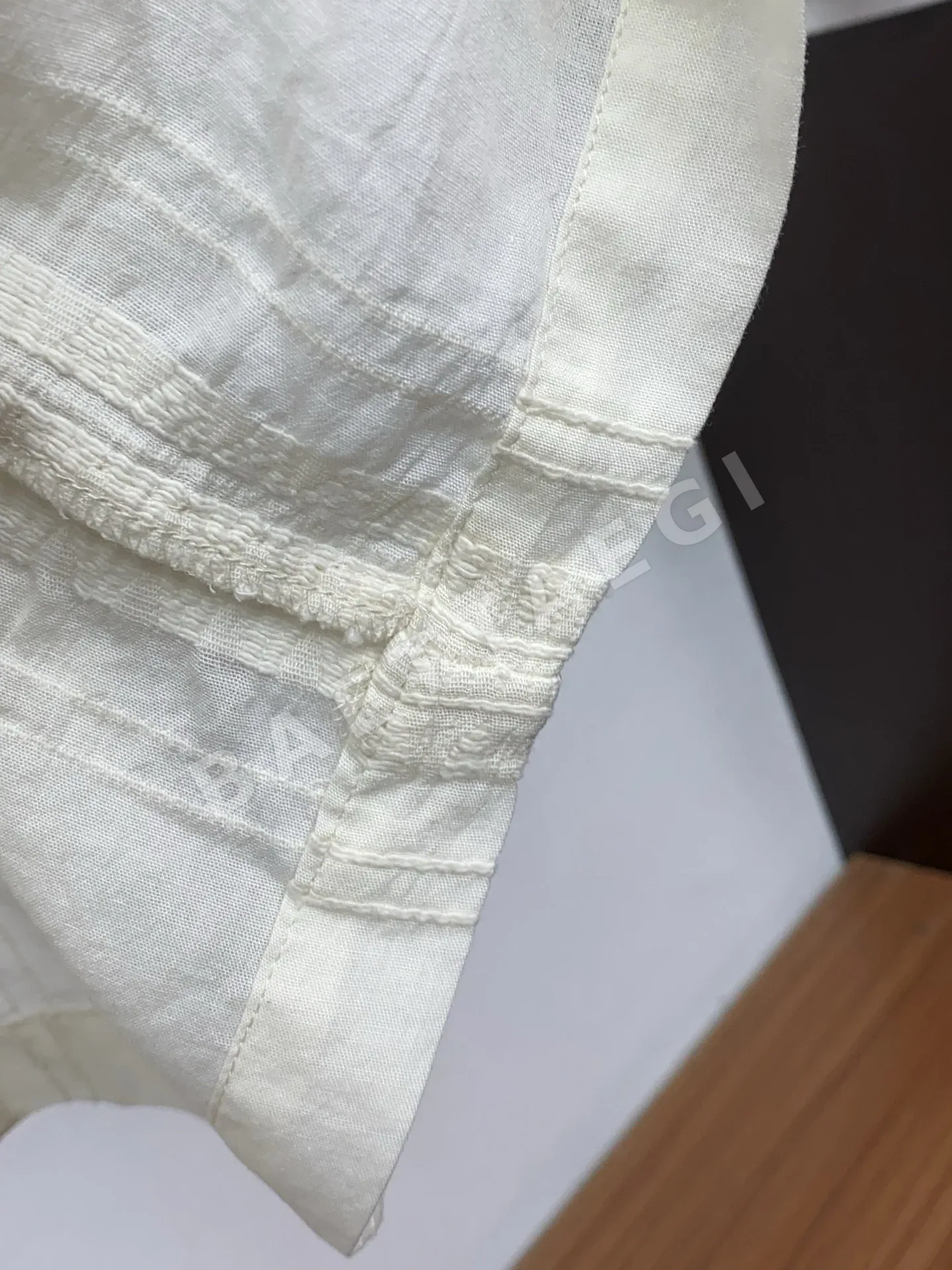 로에베 린넨 와이드 슬리브 프렌치 카라 남성 반팔 셔츠 상세 이미지 6
